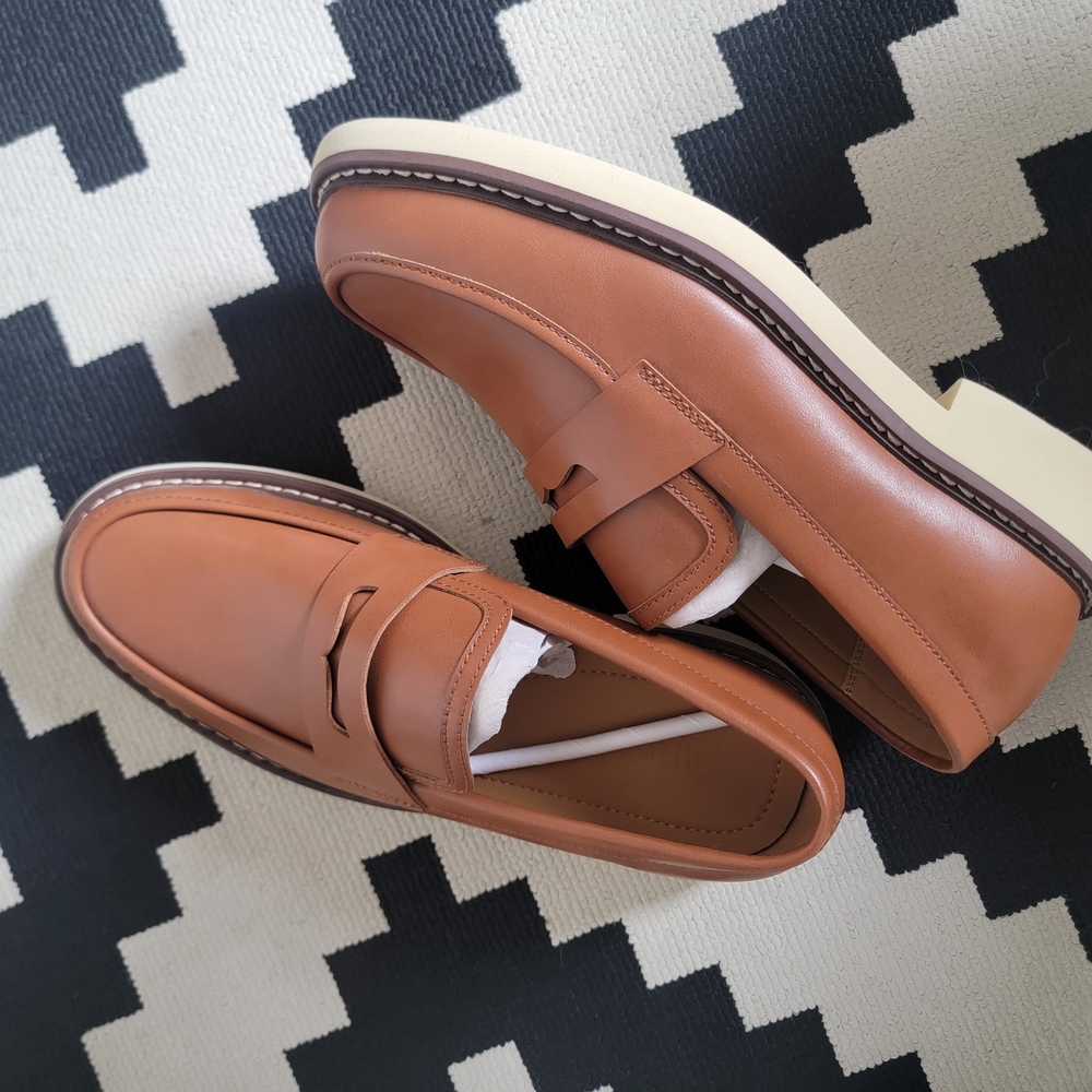 Zara Tan Loafers Classic Slip-Ons